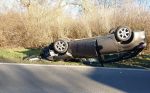 Verkehrsunfall, mit eingeklemmter Person