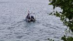 Person in/auf See; herrenlose Sachen am Strand gefunden